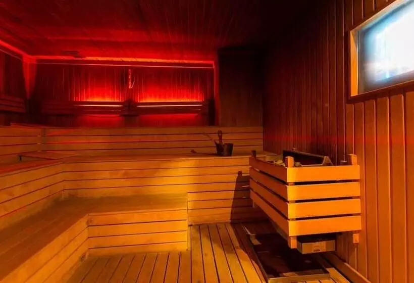 Fotos del hotel Akar International:  4