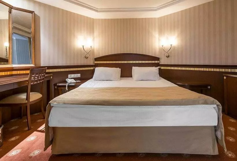 Fotos del hotel Akar International:  9