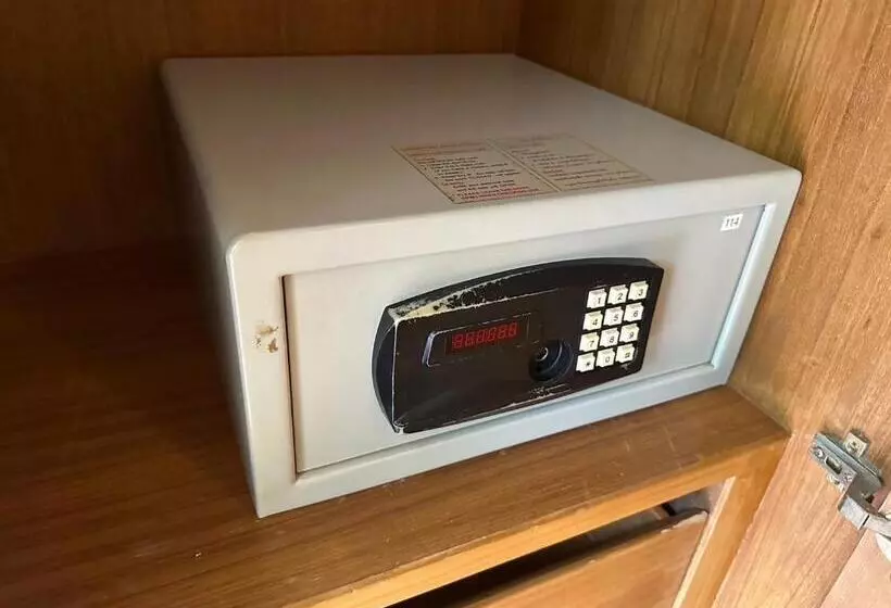 Fotos del hotel Bhumiyama Beach Resort:  4