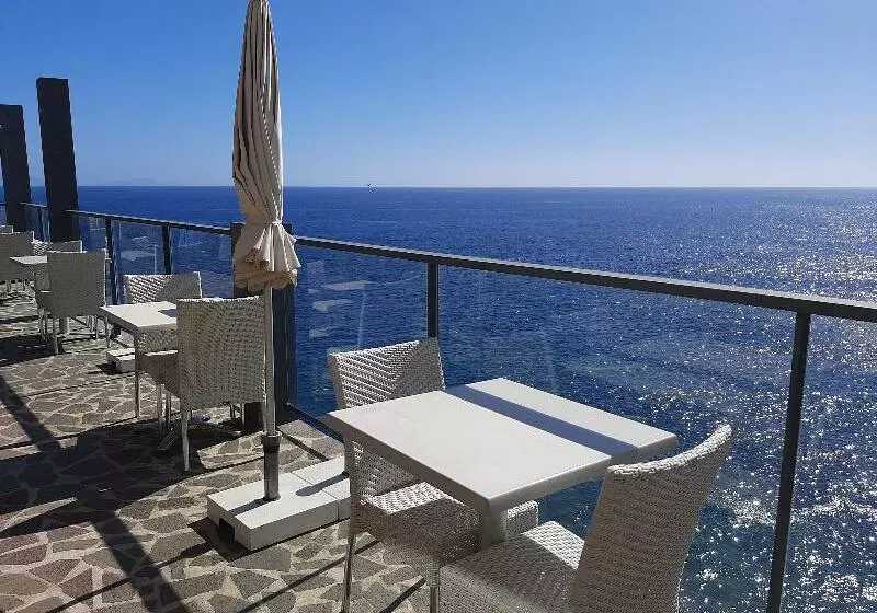 Fotos del hotel Apartamento Cais Da Oliveira:  11