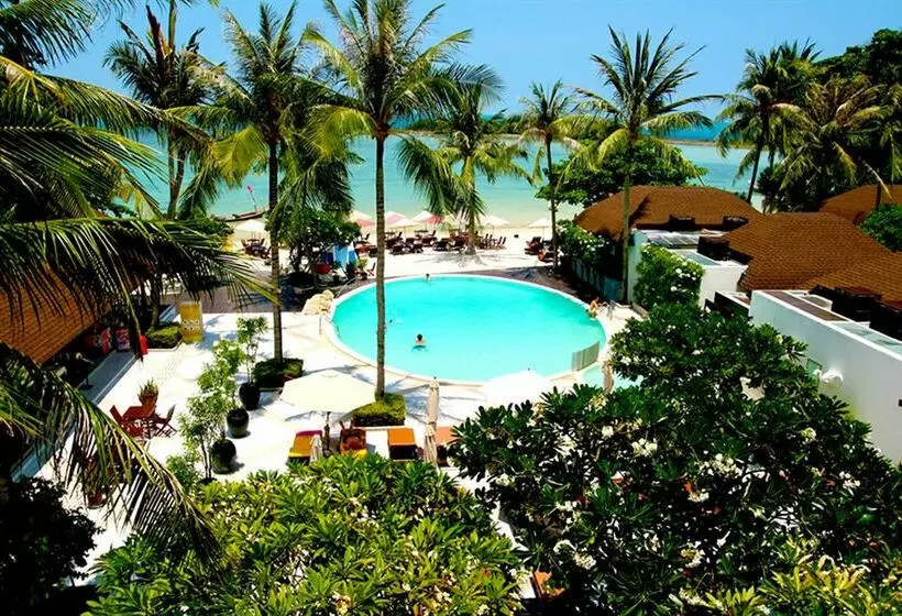 Fotos del hotel Iyara Beach Hotel And Plaza:  9