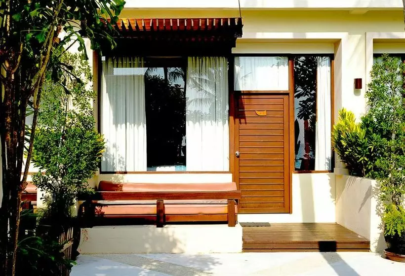 Fotos del hotel Iyara Beach Hotel And Plaza:  12