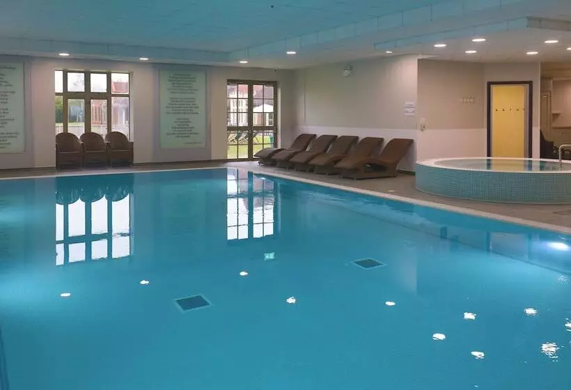 Fotos del hotel Cambridge Belfry  & Spa:  2