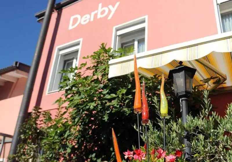 Fotos del hotel Derby:  7