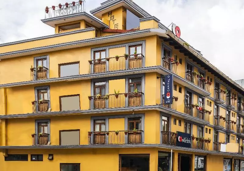 Fotos del hotel Capital O  Central:  9