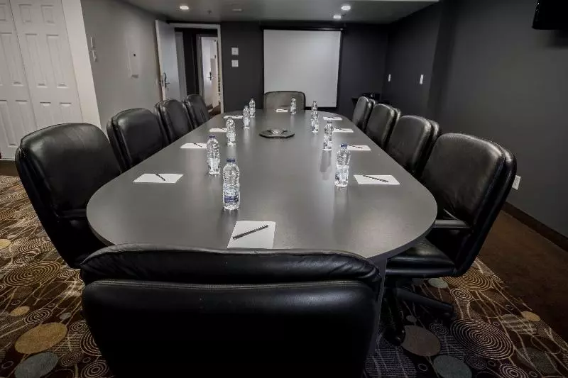 Fotos del hotel Faubourg Montreal Centreville Downtown:  7