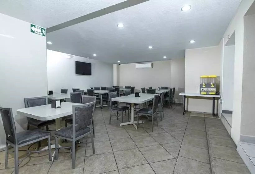 Fotos del hotel Plaza Del Arco  Monterrey:  5