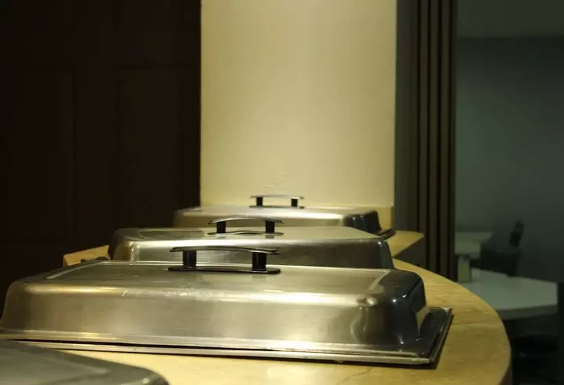 Fotos del hotel Plaza Del Arco  Monterrey:  17