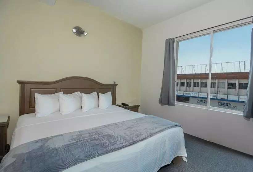 Fotos del hotel Plaza Del Arco  Monterrey:  22