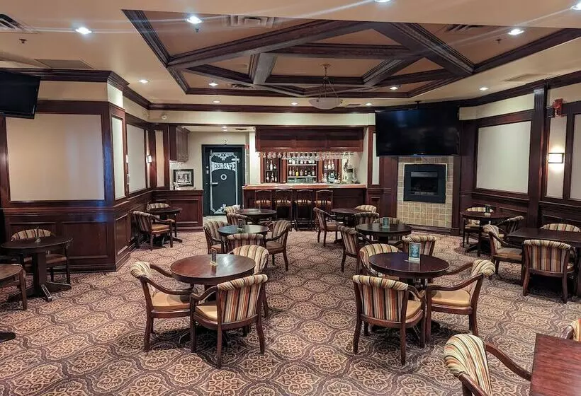 Fotos del hotel Riviera Plaza And Conference Centre Calgary Airport:  11