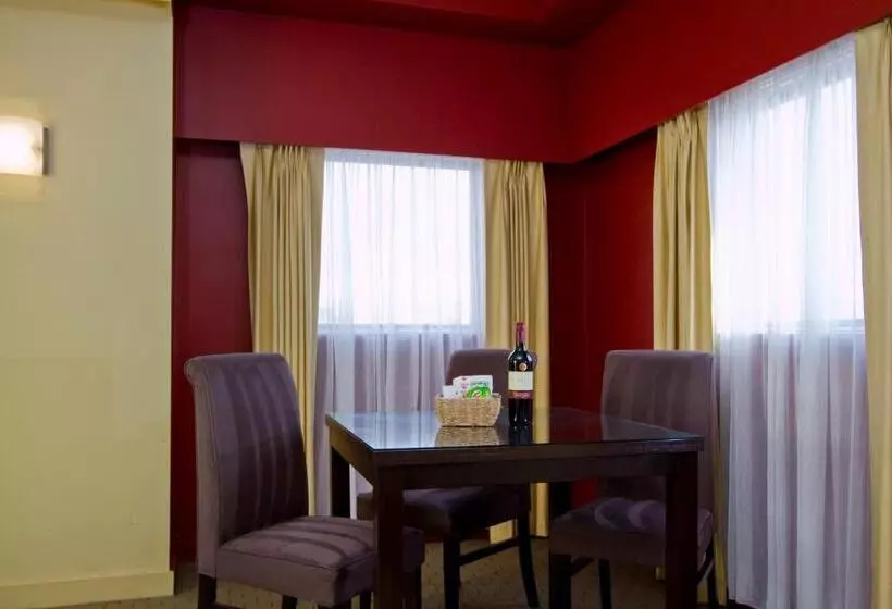 Fotos del hotel Comfort Inn & Suites City Views:  21