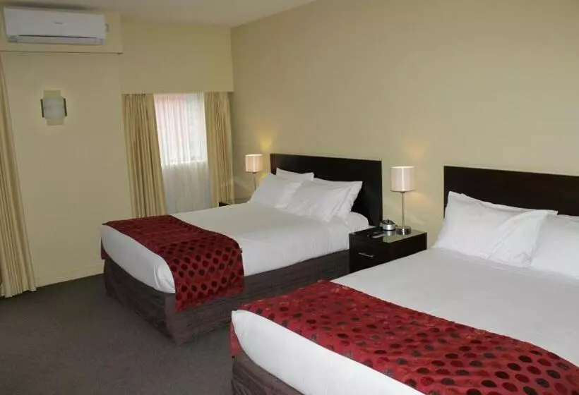 Fotos del hotel Comfort Inn & Suites City Views:  12