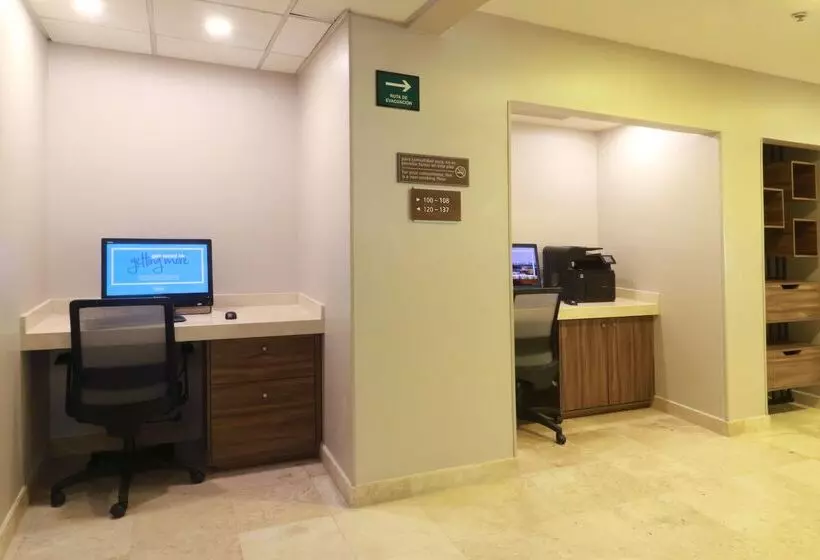 Fotos del hotel Hampton Inn By Hilton Chihuahua City:  3