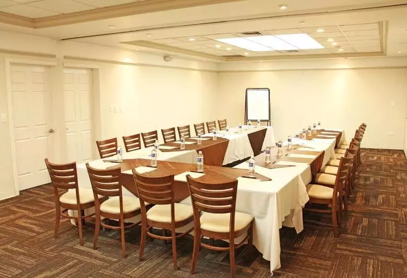 Fotos del hotel Plaza De Oro:  5