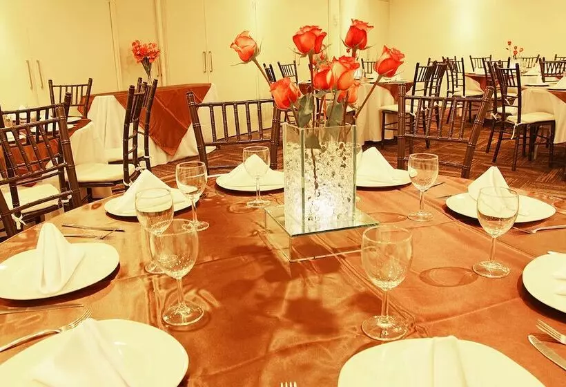 Fotos del hotel Plaza De Oro:  18