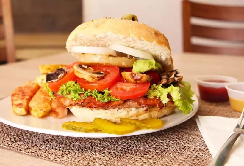 Fotos del hotel Plaza De Oro:  23