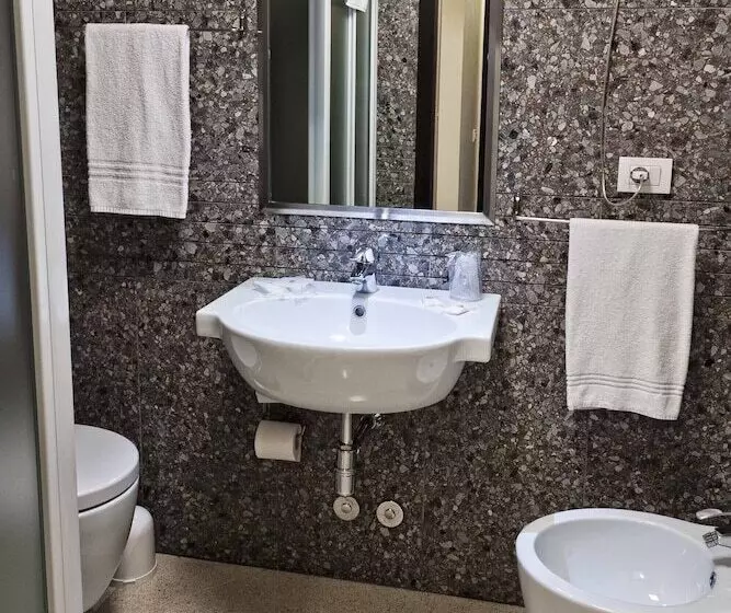 Fotos del hotel Ibis Styles Milano Centro:  7