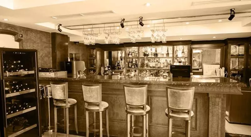 Fotos del hotel Paramount Gallery:  6