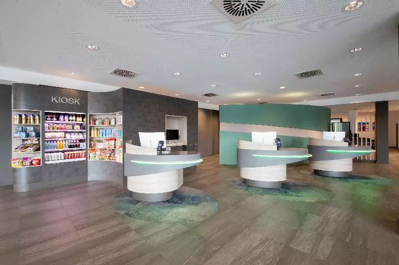 Fotos del hotel Park Inn By Radisson Köln City West:  2