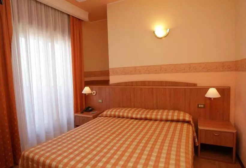 Fotos del hotel Smeraldo:  15