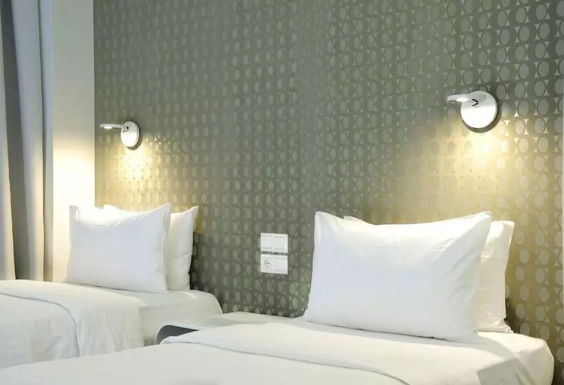 Best Western Plus Amazon