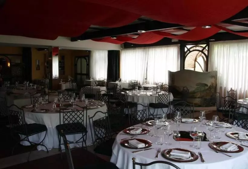 Fotos del hotel Culture Hotel Villa Capodimonte:  2