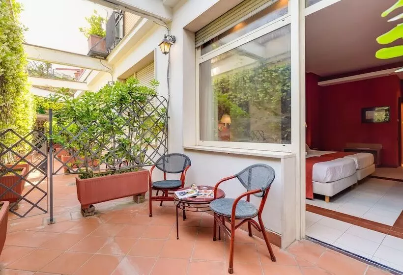 Fotos del hotel Culture Hotel Villa Capodimonte:  4