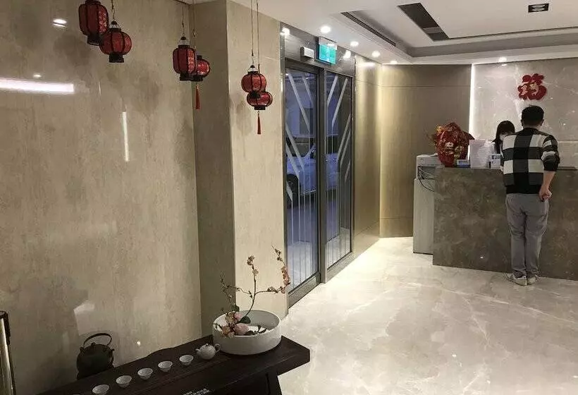 Fotos del hotel Golden Garden:  2