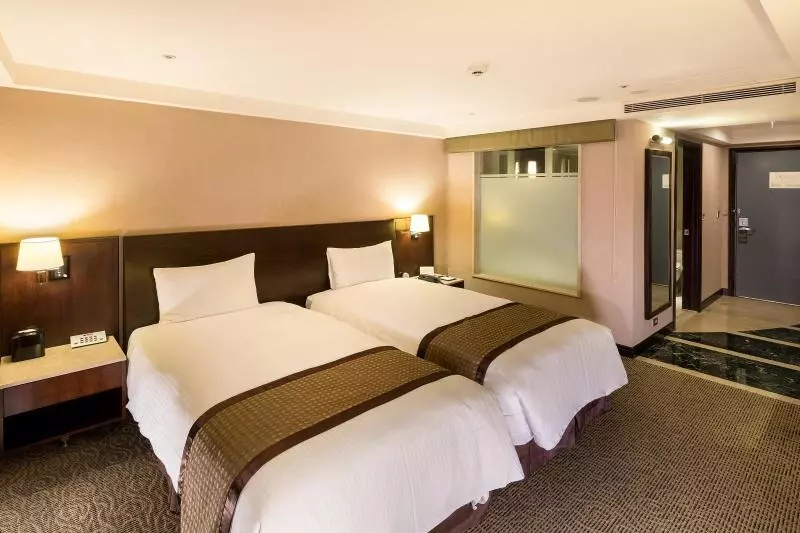 Fotos del hotel Grand Forward Hotel:  8