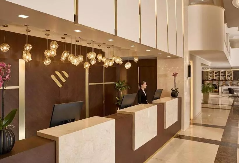 Fotos del hotel Grand  Palace:  23