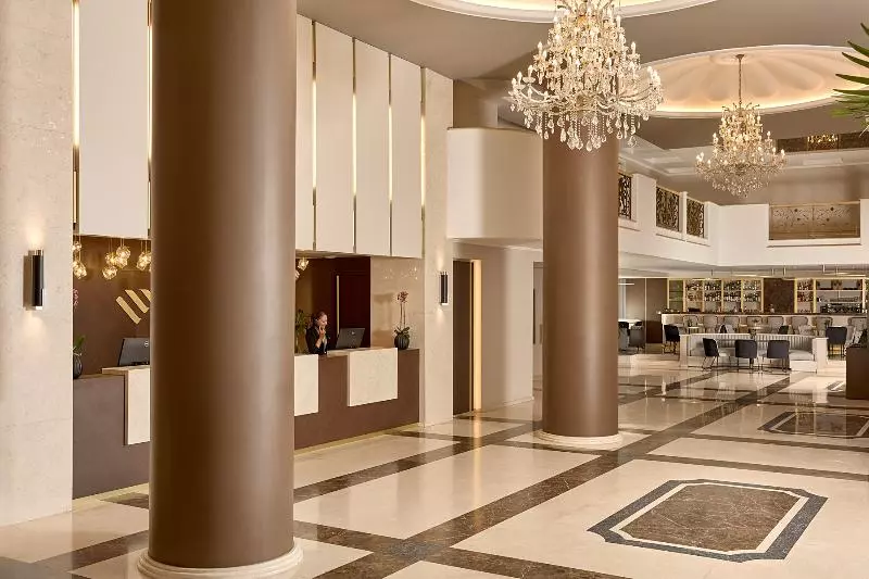 Fotos del hotel Grand  Palace:  19