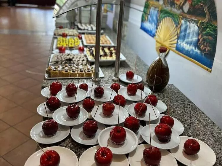 Fotos del hotel Pigale Family Club:  4