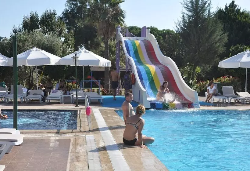 Fotos del hotel Pigale Family Club:  24