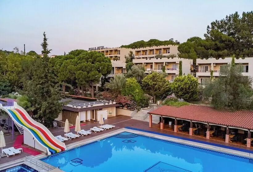 Fotos del hotel Pigale Family Club:  8