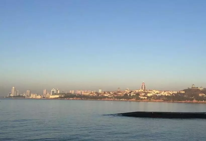 Fotos del hotel Qingdao Donghai:  6