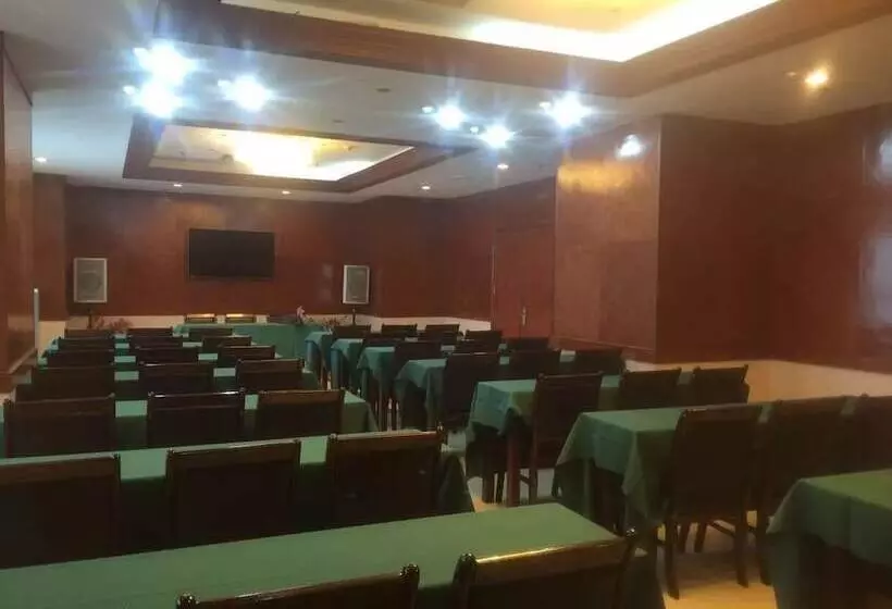 Fotos del hotel Qingdao Donghai:  4