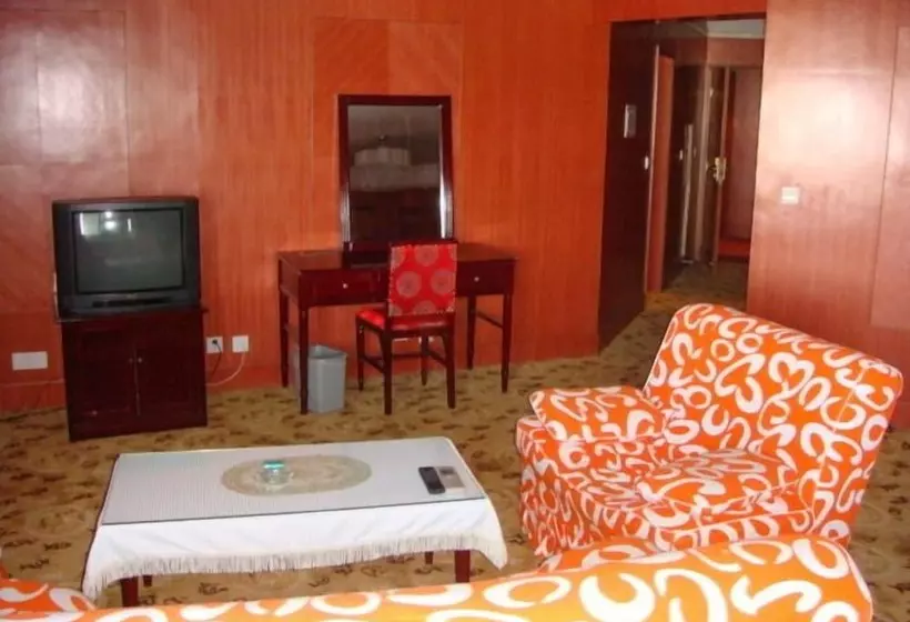 Fotos del hotel Qingdao Donghai:  13