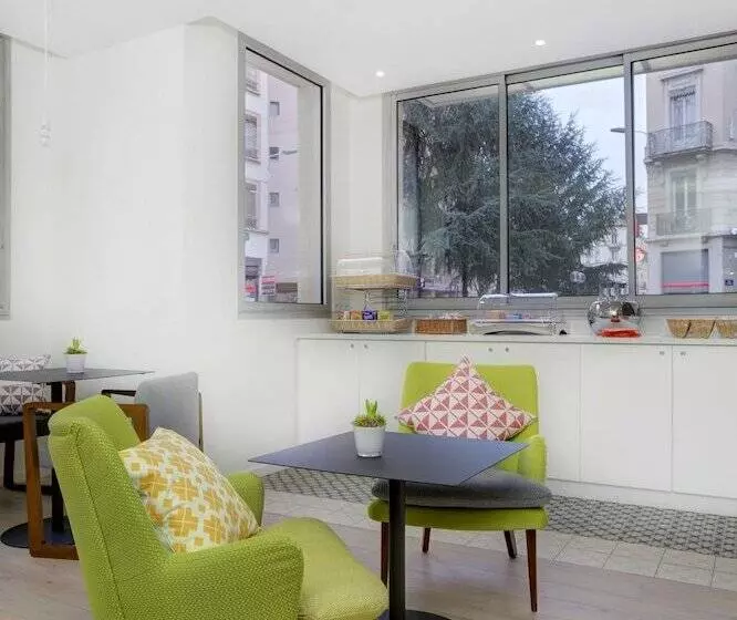 Fotos del hotel Citadines Partdieu Lyon:  12