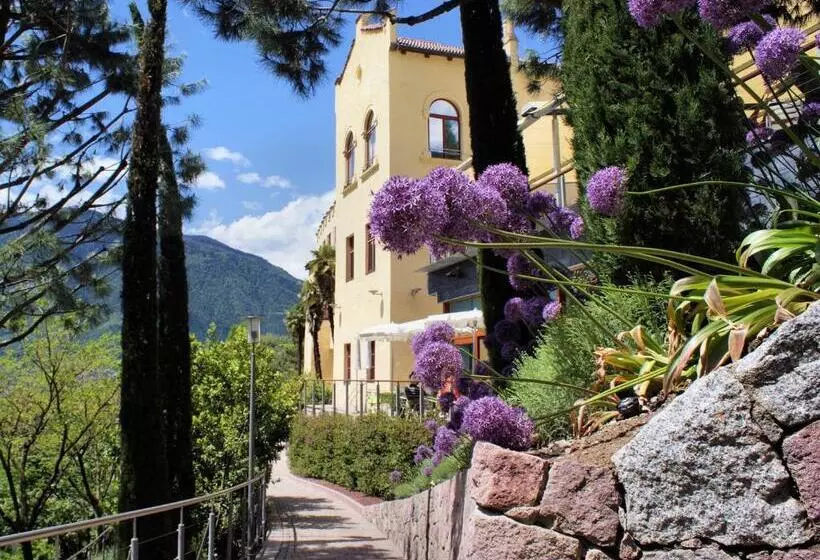 Fotos del hotel Flora  & Suites:  19