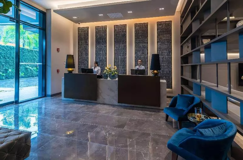 Fotos del hotel York Luxury Suites Medellin:  3