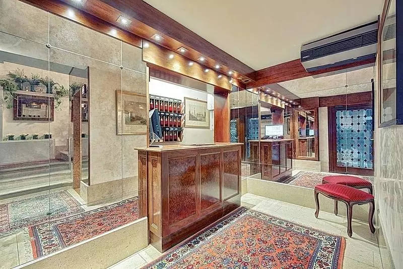 Fotos del hotel Firenze:  8