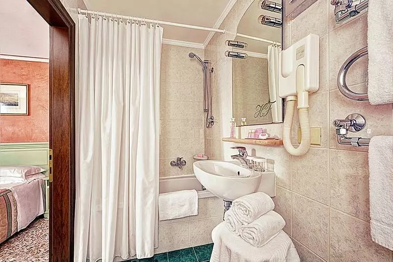 Fotos del hotel Firenze:  15