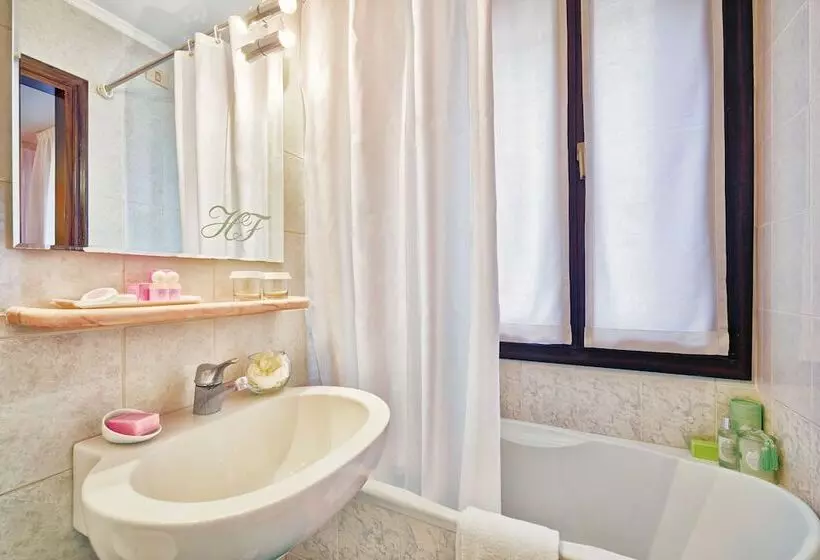 Fotos del hotel Firenze:  5