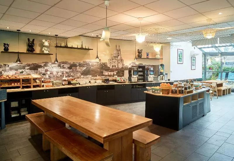 Fotos del hotel Novotel Suites Paris Nord 18ème:  10