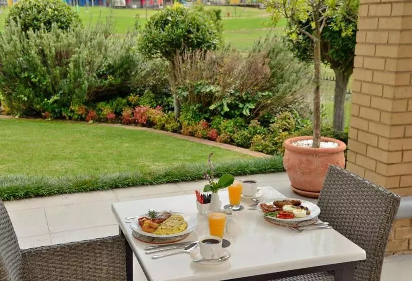 Fotos del hotel City Lodge Hotel Eastgate:  6