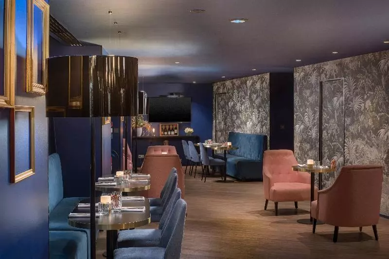 Fotos del hotel Hôtel Beauchamps:  4