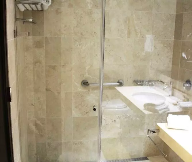 Fotos del hotel Sol De Oro  & Suites:  4