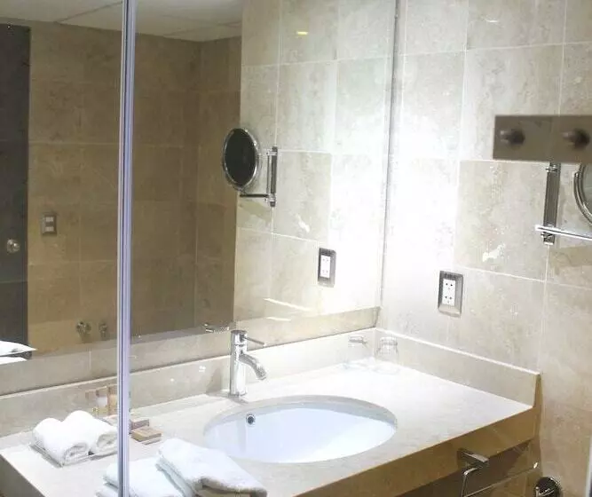 Fotos del hotel Sol De Oro  & Suites:  8