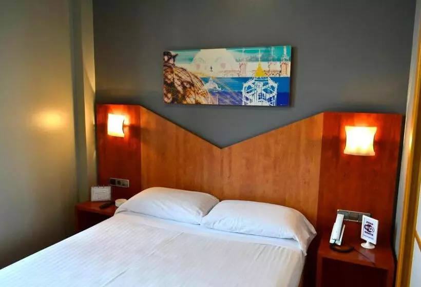 Fotos del hotel Alda Palacio Valdés:  12