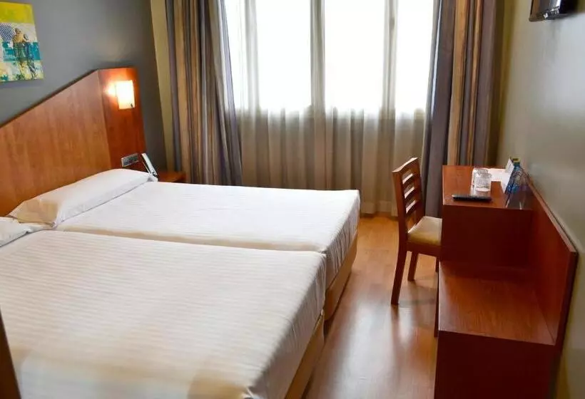 Fotos del hotel Alda Palacio Valdés:  24